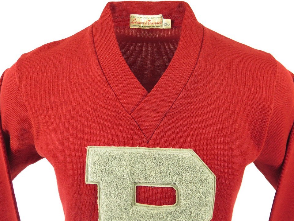 Sweaters  Mens Medium Red Old Varsity Brand University Of