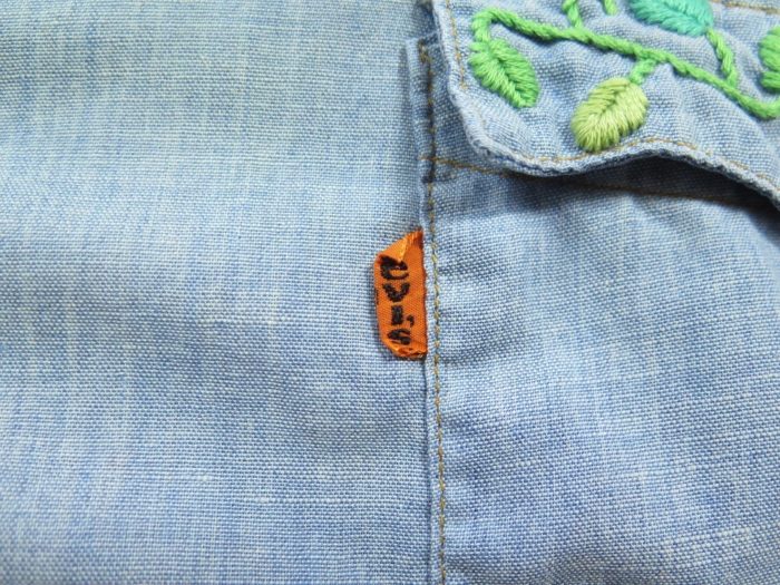 Levis-work-chore-shirt-embroidered-G98G-7