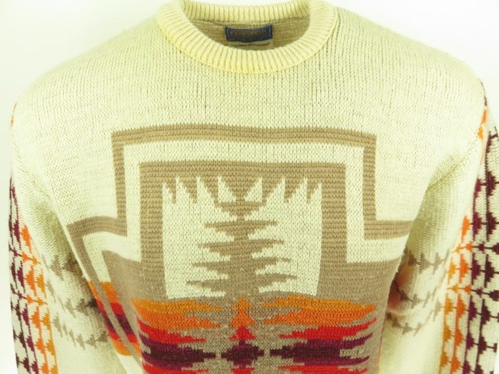 Pendleton-pullover-southwestern-sweater-G94O-2
