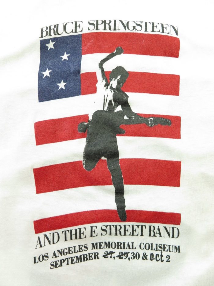 Springstein-the-boss-is-back-t-shirt-tour-G93X-3