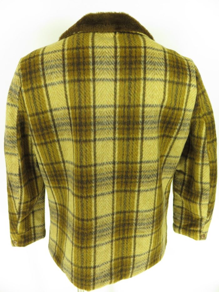 Trends-wool-plaid-fur-lined-coat-jacket-G95I-3