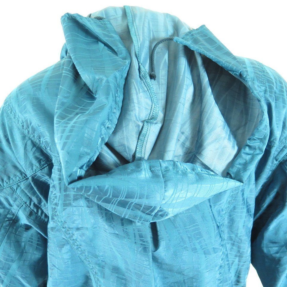 Descente-ski-womens-puffy-jacket-H17N-6