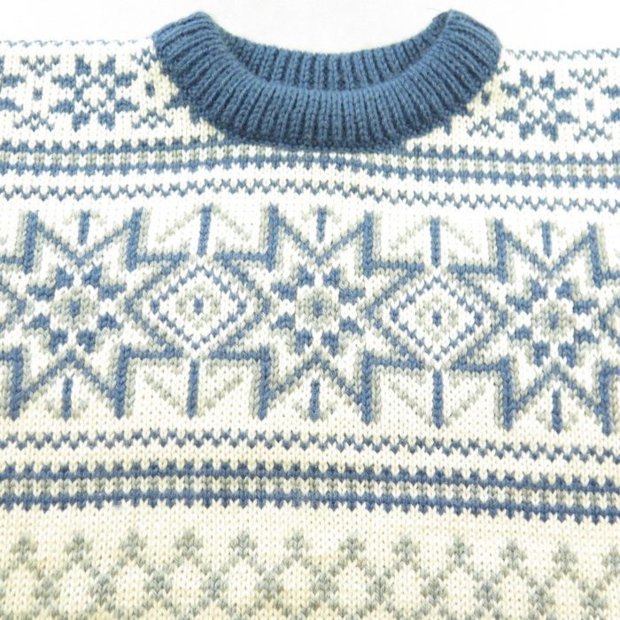 H15Q-dale-white-snowflake-sweater-6