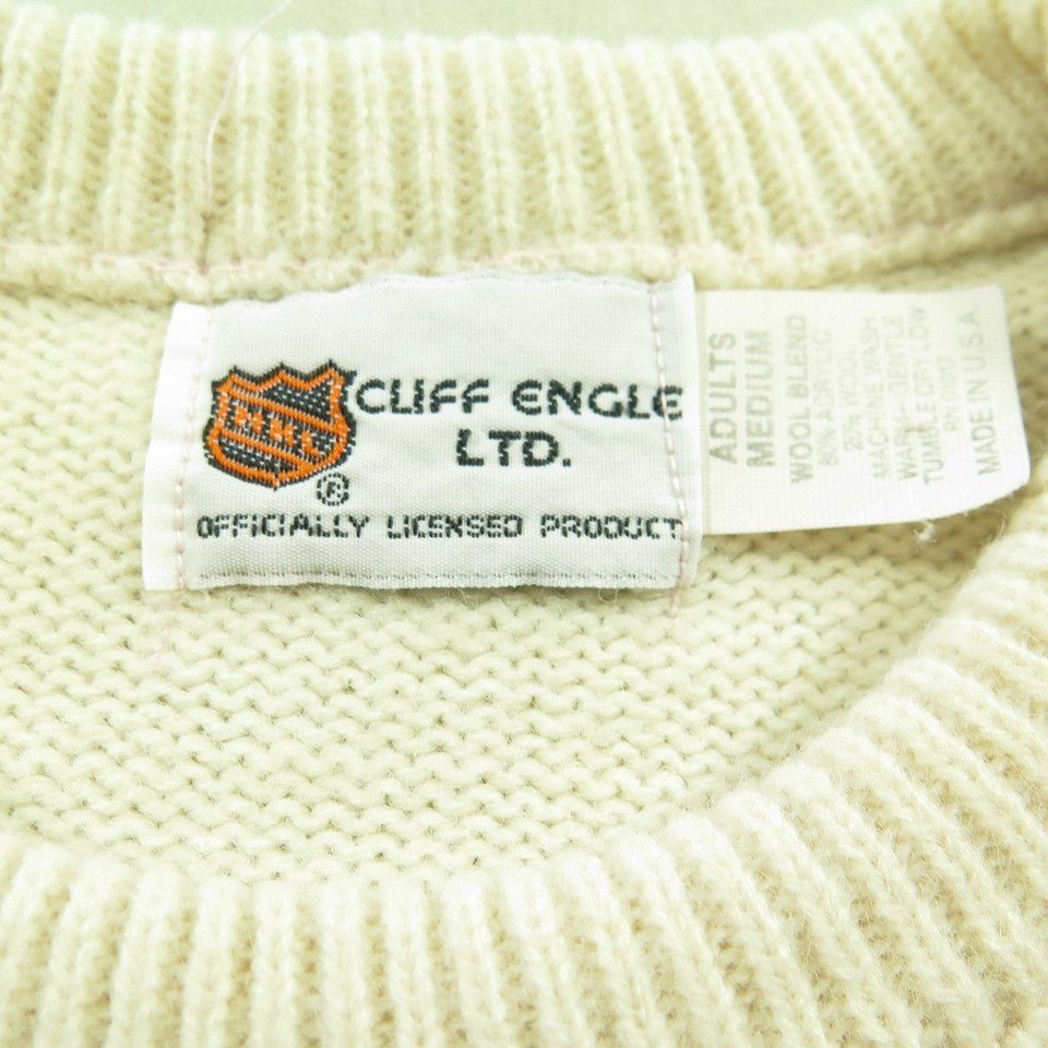 H15R-cliff-engle-penguins-sweater-6