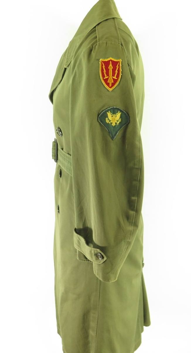 H15X-Military-green-overcoat-belted-3