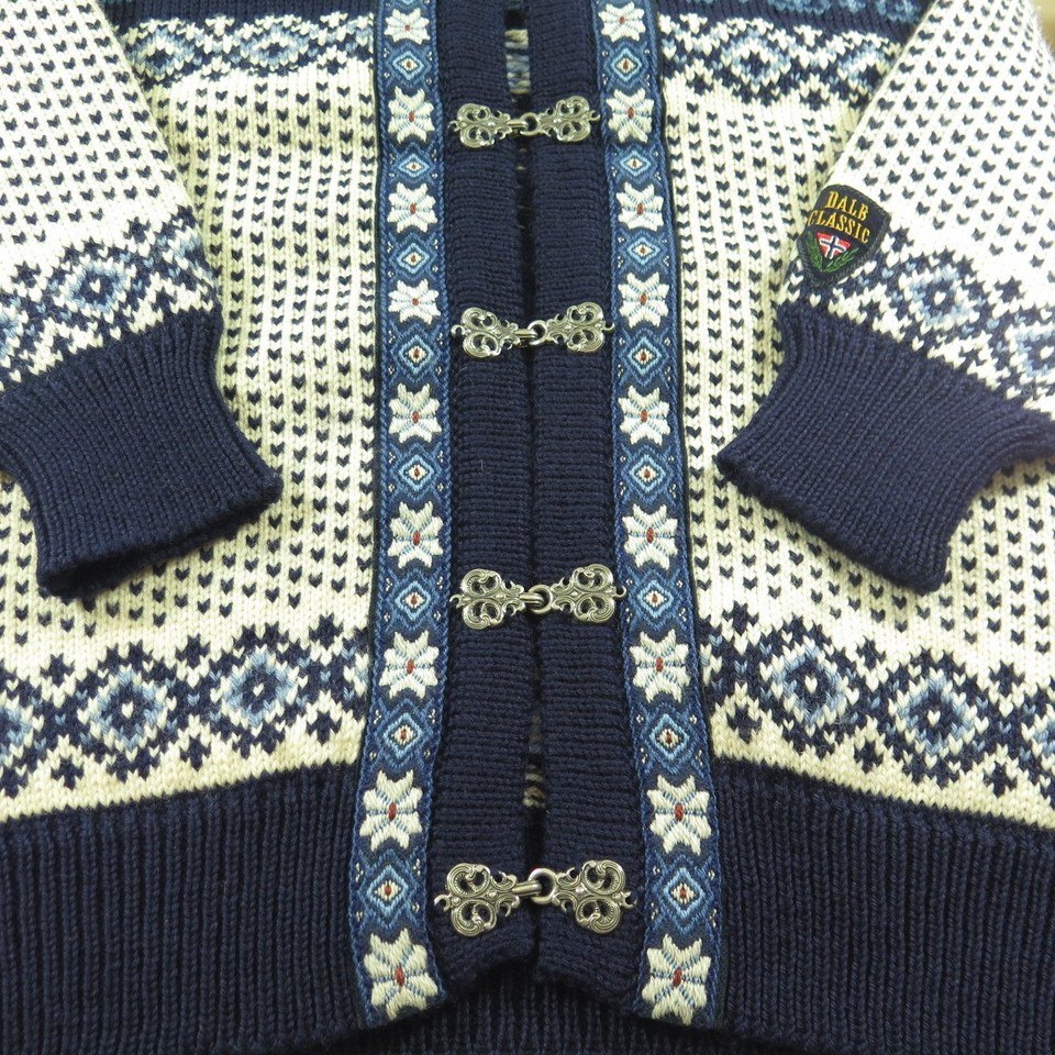 Dale of Norway Setesdal Pewter Clasp Snowflake Cardigan Sweater M | The ...