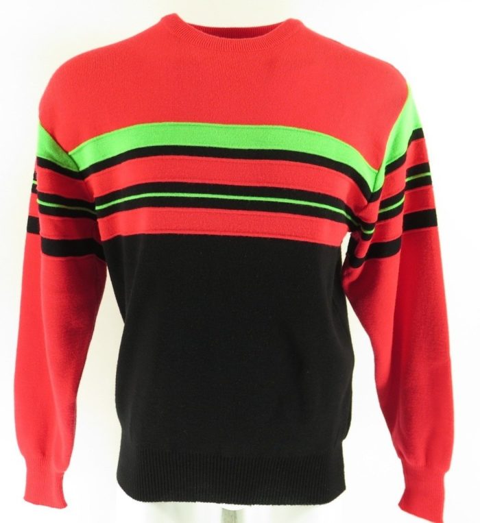 H21U-retro-80s-sweater-1