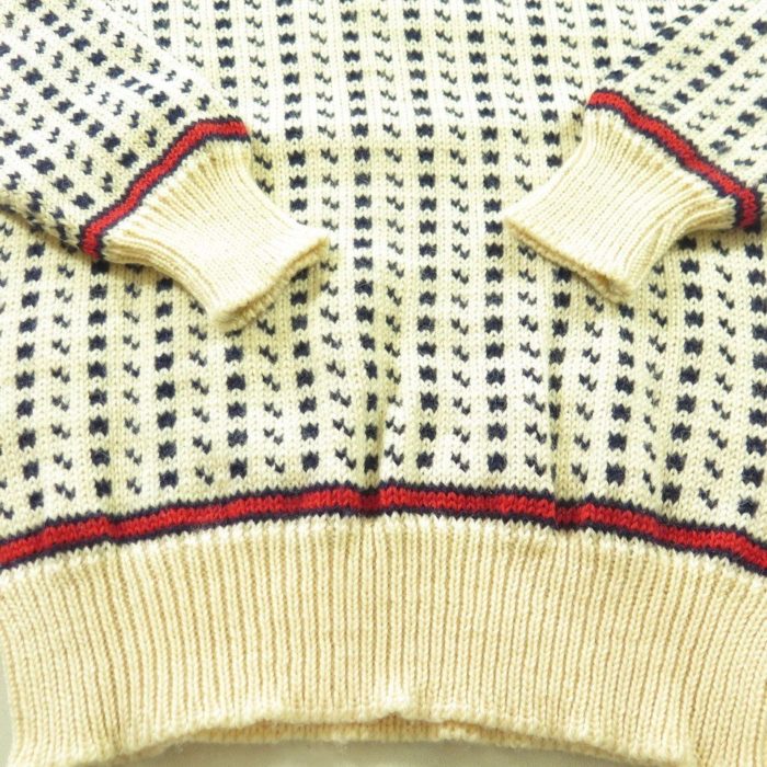 LL-Bean-polar-bear-winter-sweater-H20O-7