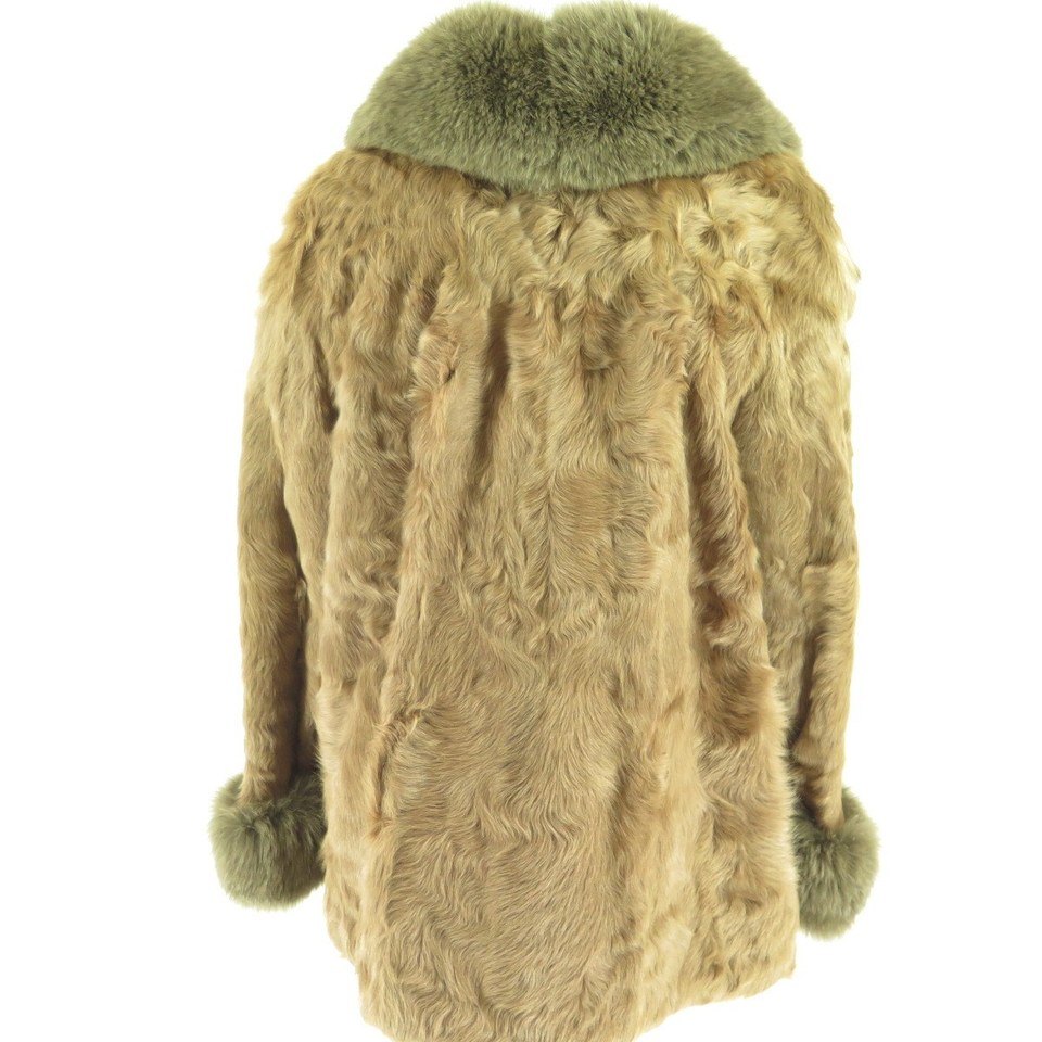 Catchet-fur-womens-fur-coat-goat-fur-H31D-5