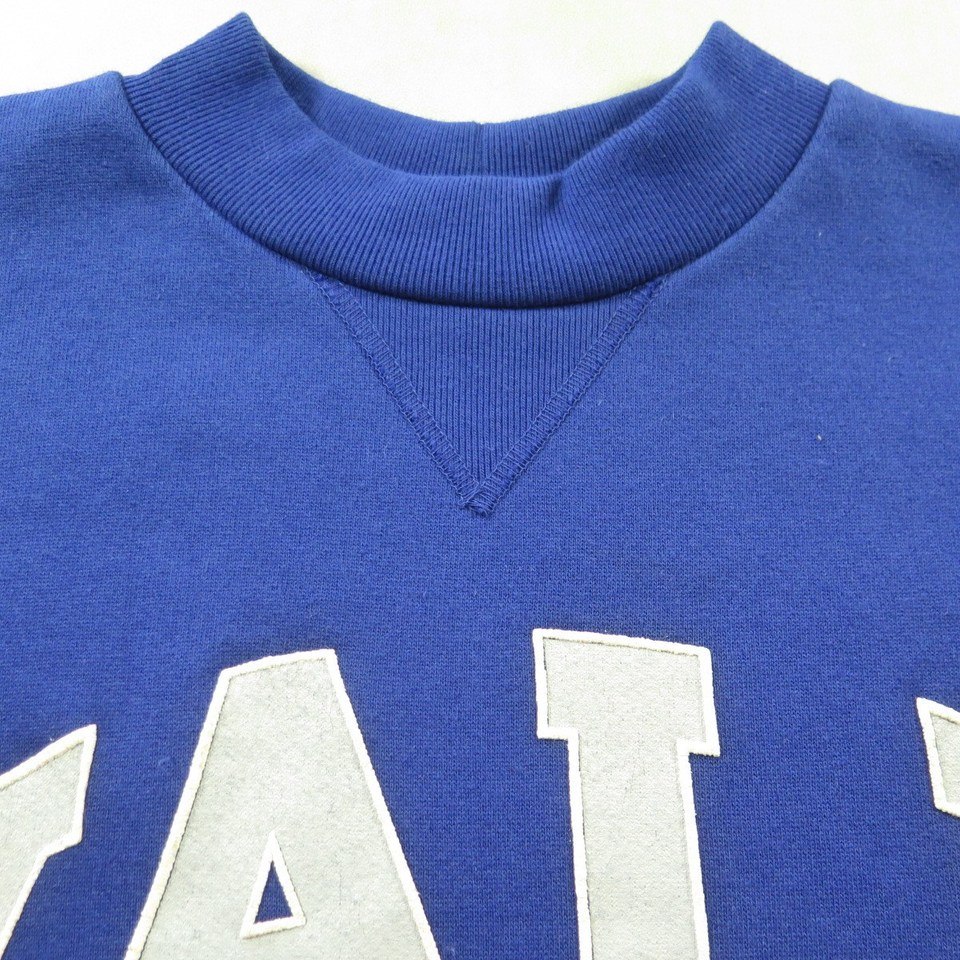 Champion-yale-sweatshirt-H28S-6