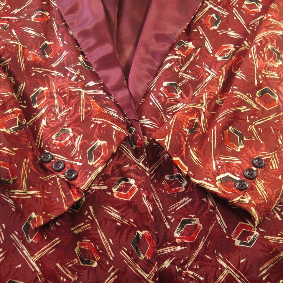 Coronet-red-atomic-brocade-robe-H30J-10