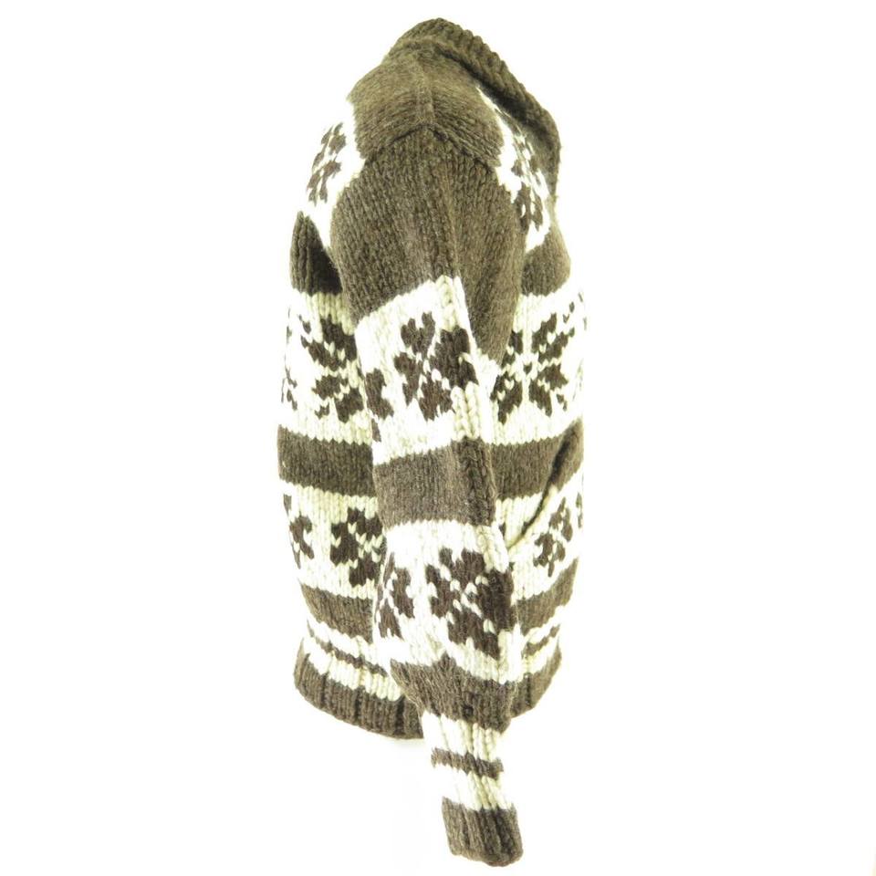 Cowichan-sweater-snowflake-H30H-4