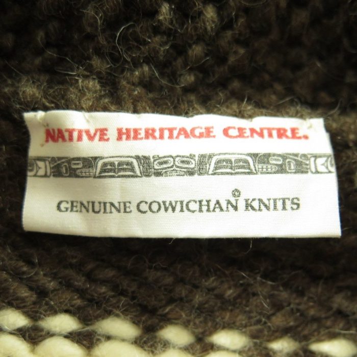Cowichan-sweater-snowflake-H30H-8