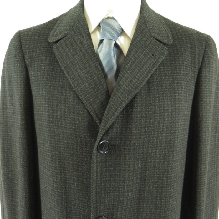 Crossland-overcoat-wool-stripe-H26J-2