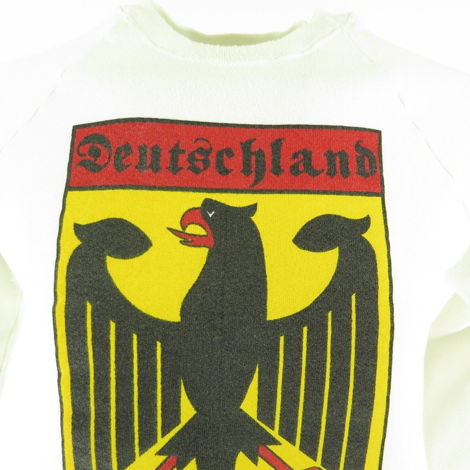 Deutschland-sweater-screen-stars-H30I-2