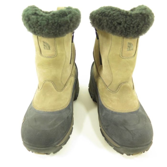 North-face-womens-boots-H31C-3