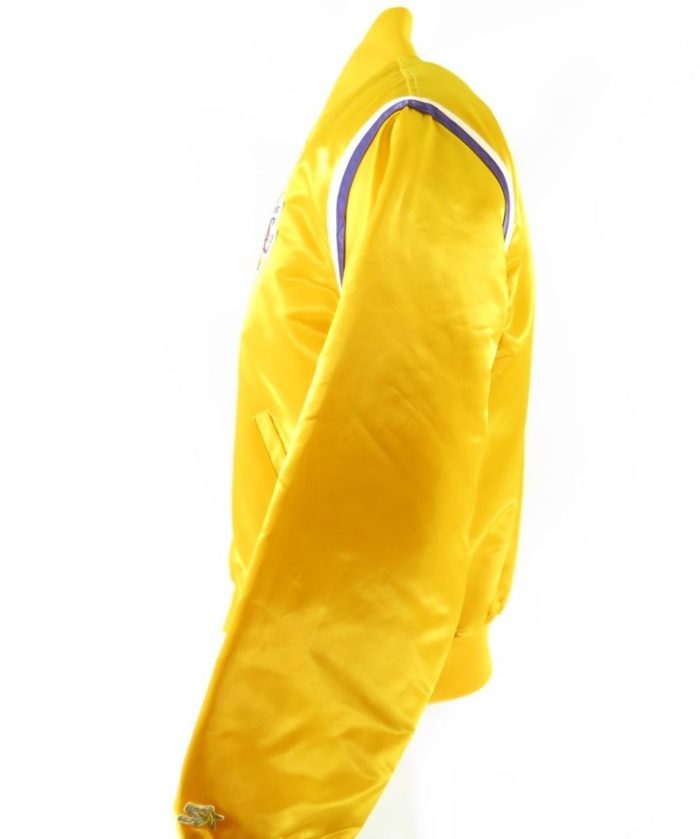 Starter-LA-Lakers-jacket-H29U-3