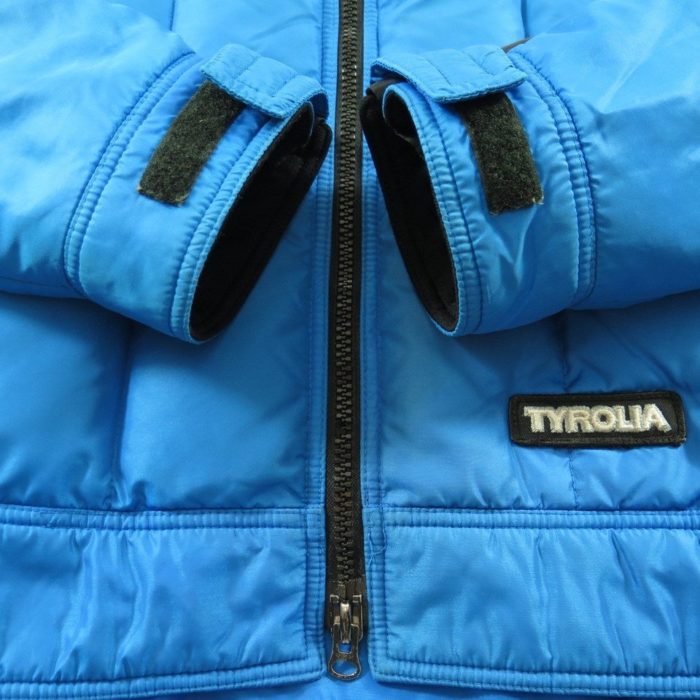 Tyrolia-winter-ski-puffy-jacket-H30X-7
