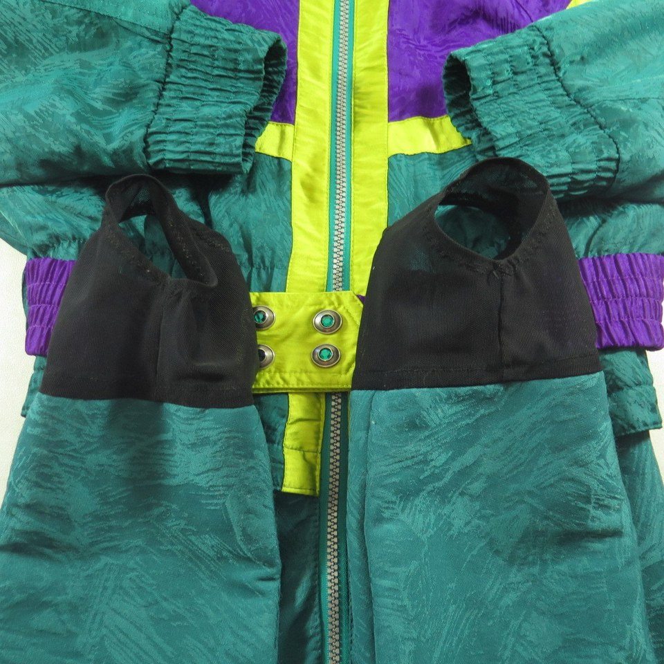 obermeyer-womens-ski-suit-H23Q8