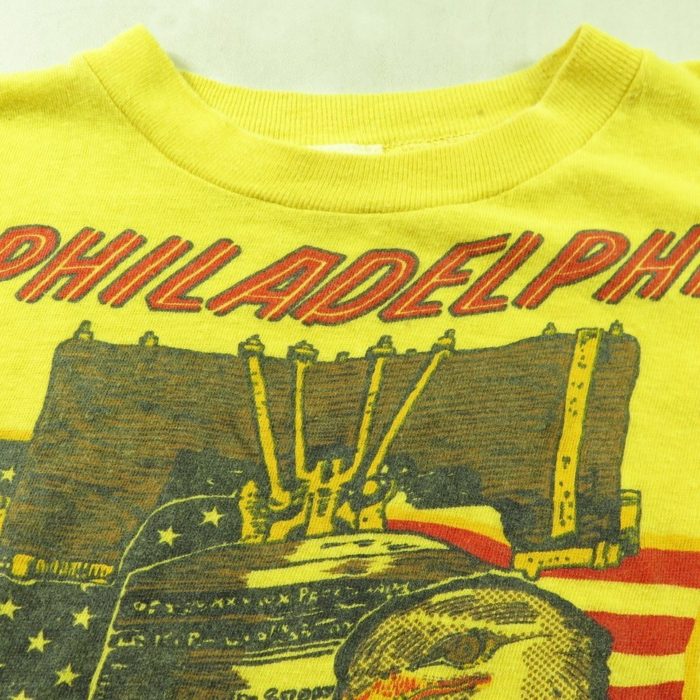 80s-Philadelphia-independence-t-shirt-H38P-10