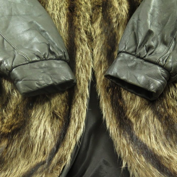 90s-convertible-vest-jacket-coat-racoon-fur-leather-H41Y-9