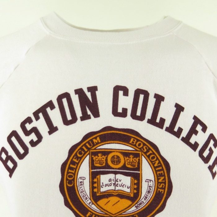 Champion-reverse-weave-90s-boston-college-sweasthirt-H41P-2