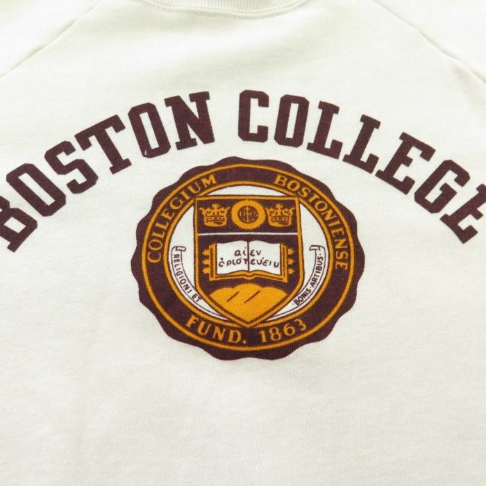 Champion-reverse-weave-90s-boston-college-sweasthirt-H41P-6