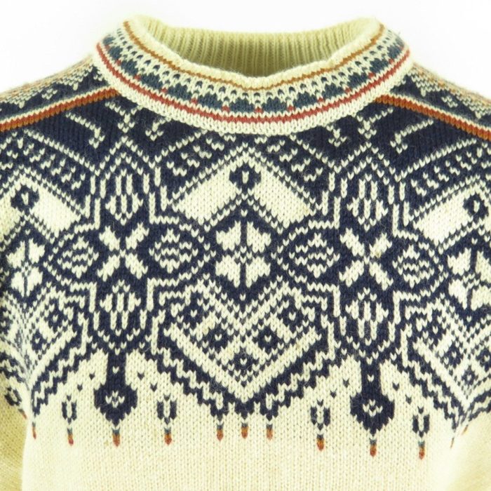 Dale-of-norway-wool-norwegian-sweater-H37L-2