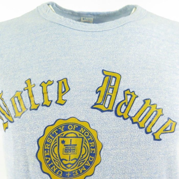 Notre-Dame-champion-t-shirt-H35Y-2