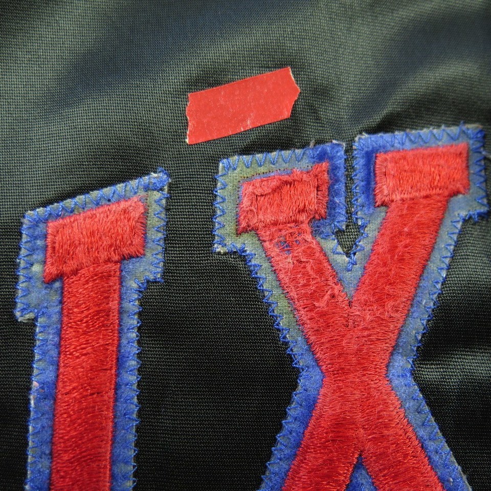 Starter-NBA-sixers-black-satin-jacket-H42O-6