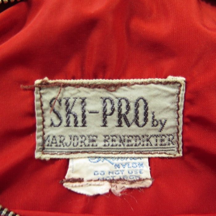 70s-ski-pro-shell-jacket-hooded-H49K-10