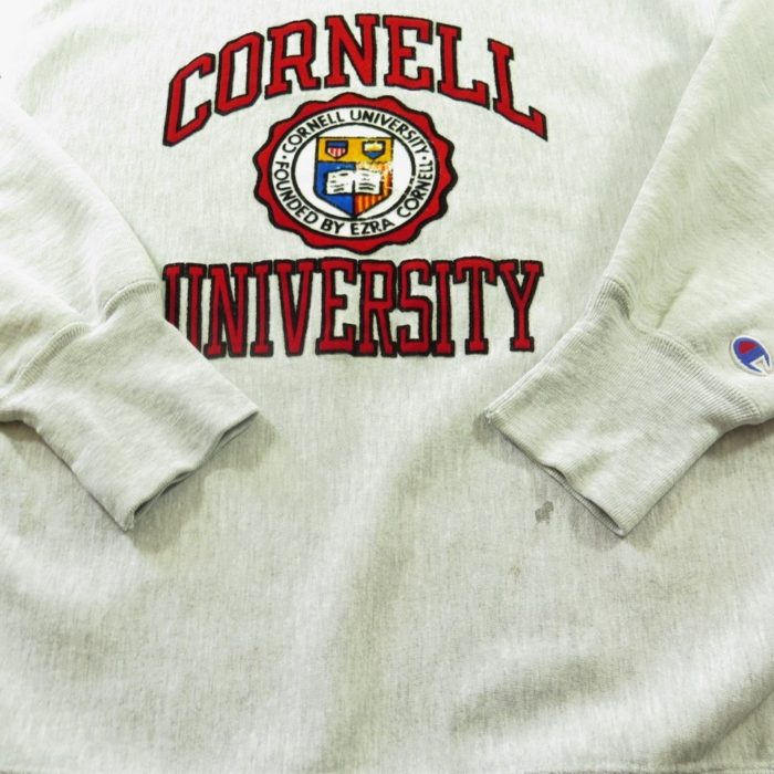 80s-cornell-university-warm-up-champion-sweatshirt-H56W-9