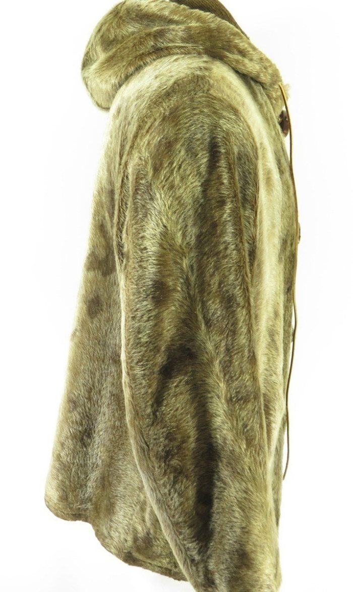 Skua-faux-fur-coat-toggle-H50M-4