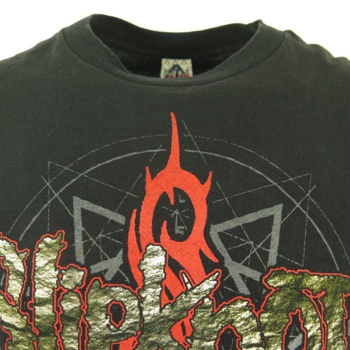 Slipknot-world-tour-t-shirt-H50X-2