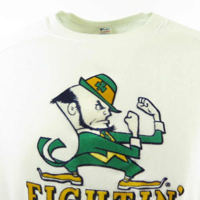 80s-champion-fighting-irish-sweatshirt-H61I-2