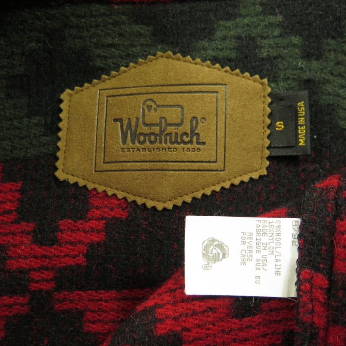Woolrich-southwestern-womens-jacket-H67N-6