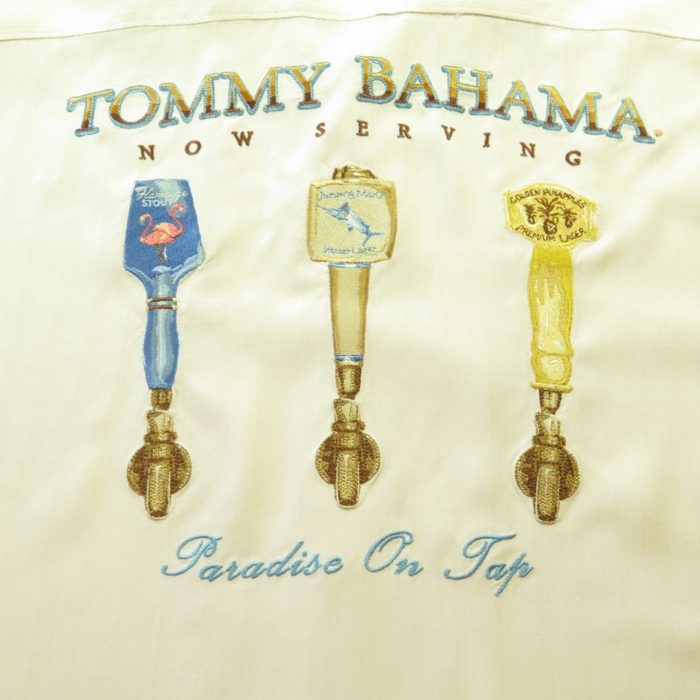 tommy-bahama-paradise-on-tap-shirt-H62I-5