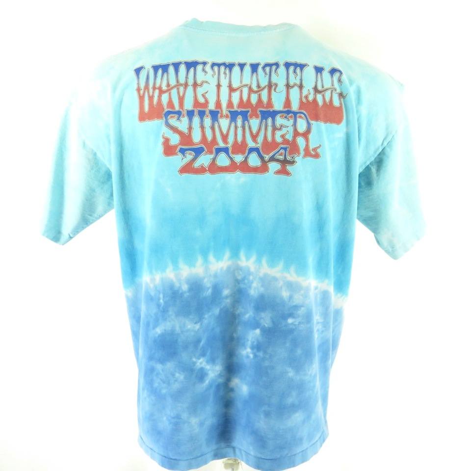 The Grateful Dead Wave That Flag Summer 2004 Tee – The Clothing Warehouse