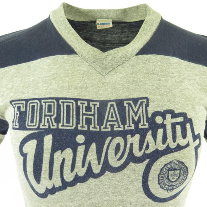 70s-champion-blue-bar-university-t-shirt-H76P-2