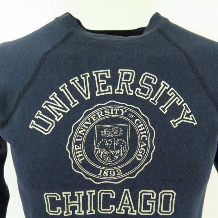 80s-champion-university-of-chicago-sweatshirt-H73O-2