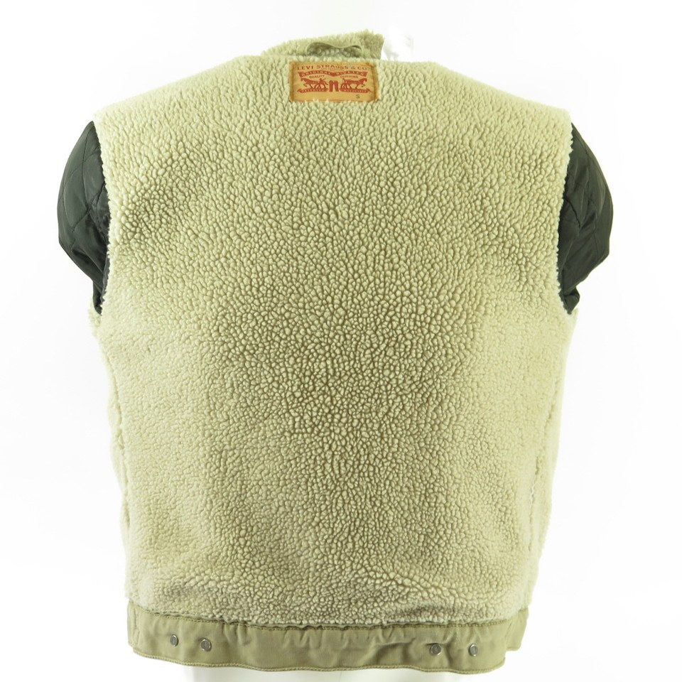 levis-trucker-sherpa-jacket-H72A-9