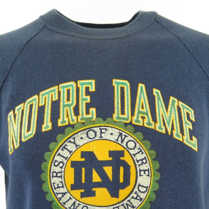 70s-Notre-dame-champion-blue-bar-university-H86I-2