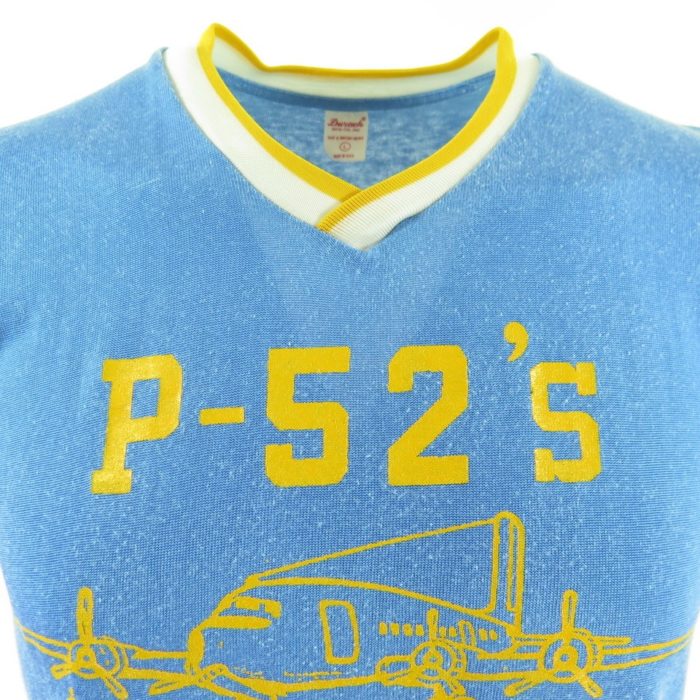 70s-P-52s-airplane-t-shirt-H89G-2