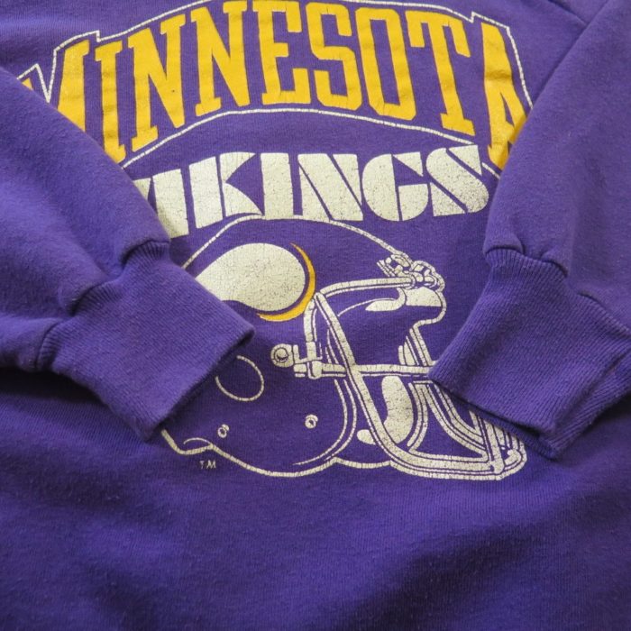 80s-Minnesota-Vikings-NFL-Football-sweatshirt-H86C-6