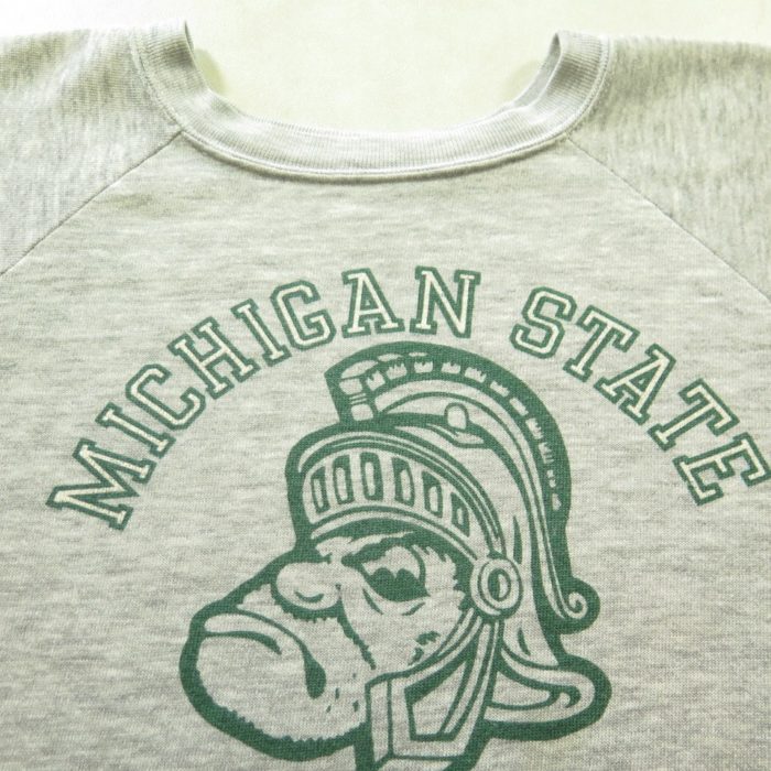 80s-michigan-state-university-sweatshirt-H88E-5