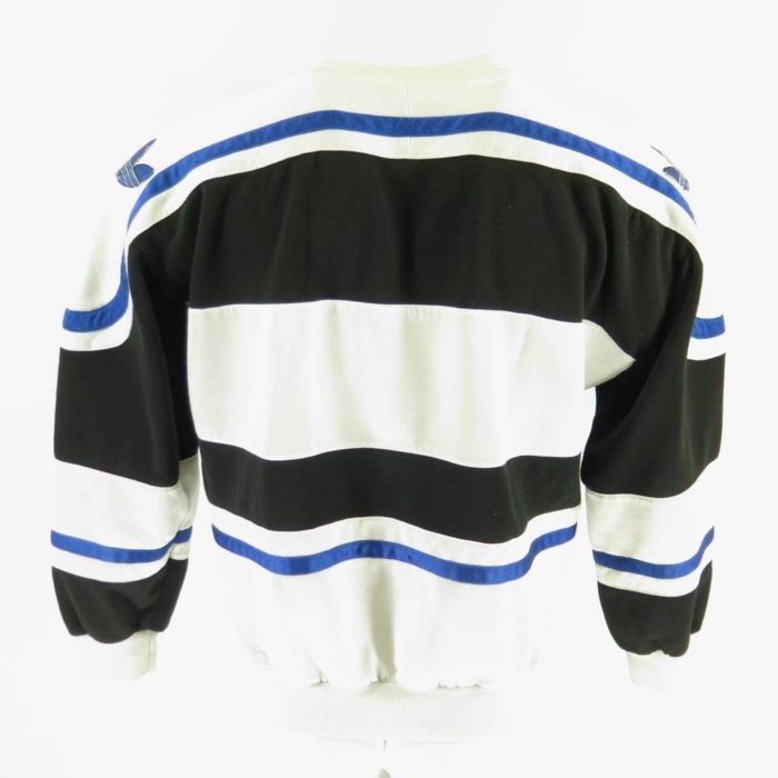 90s-Adidas-RUN-DMC-hip-hop-sweater-H81U-4