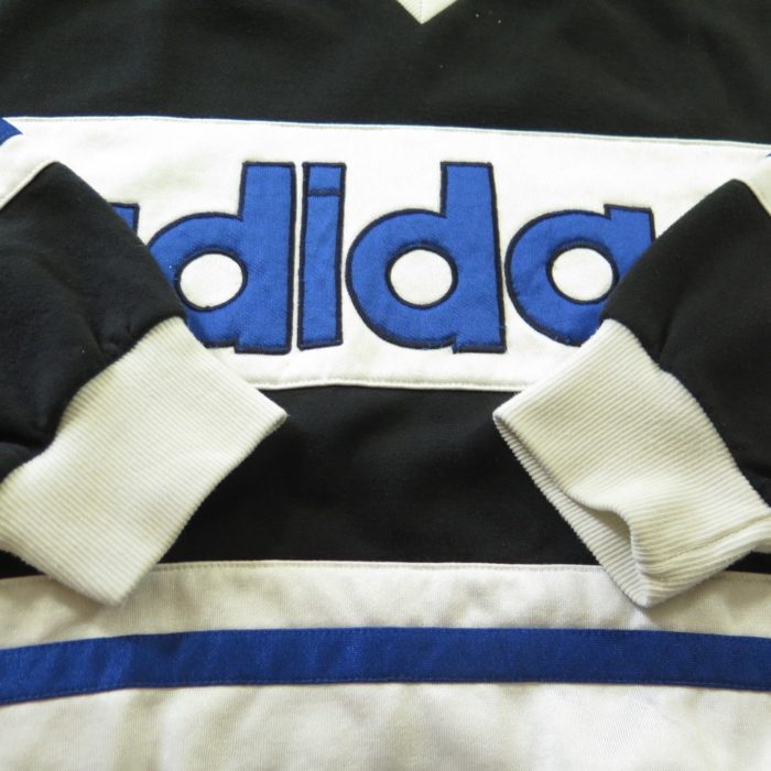 90s-Adidas-RUN-DMC-hip-hop-sweater-H81U-7