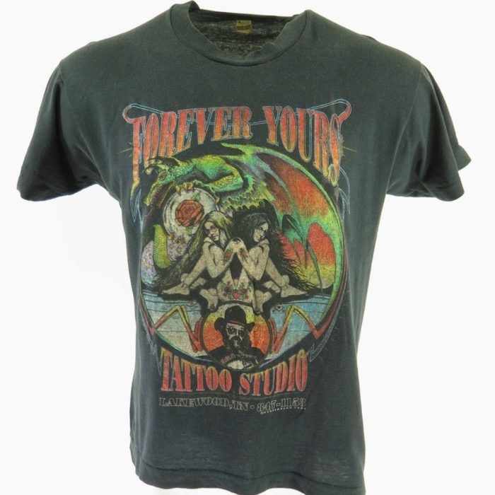90s-forever-yours-tattoo-studio-t-shirt-H84G-1