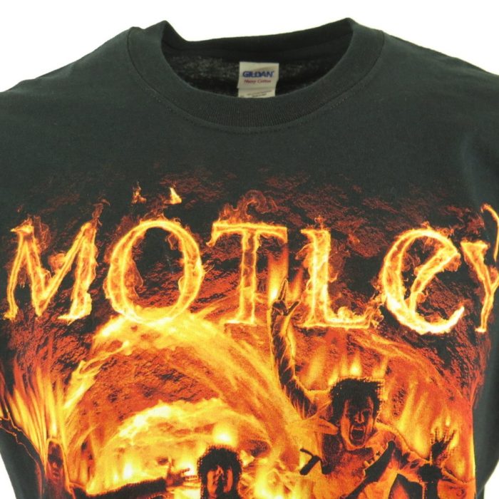 Motley-Crue-band-t-shirt-H86M-2
