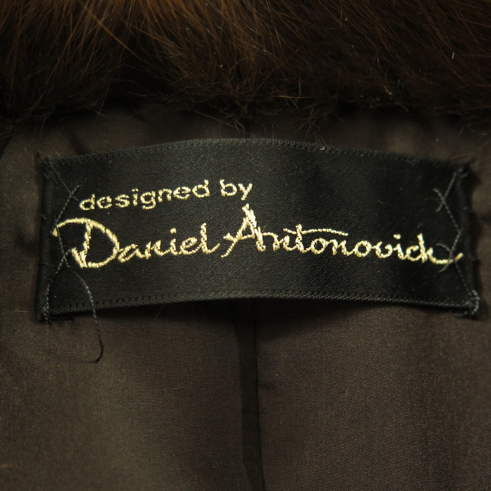 womens-beaver-fur-overcoat-long-coat-brown-H90P-7